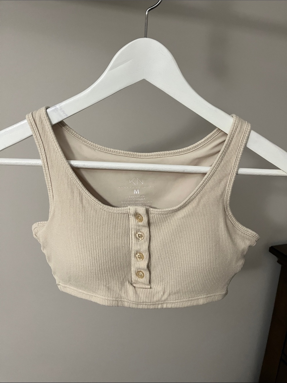 KLASSY NETWORK Ribbed Button-Front Crop Top - Cream